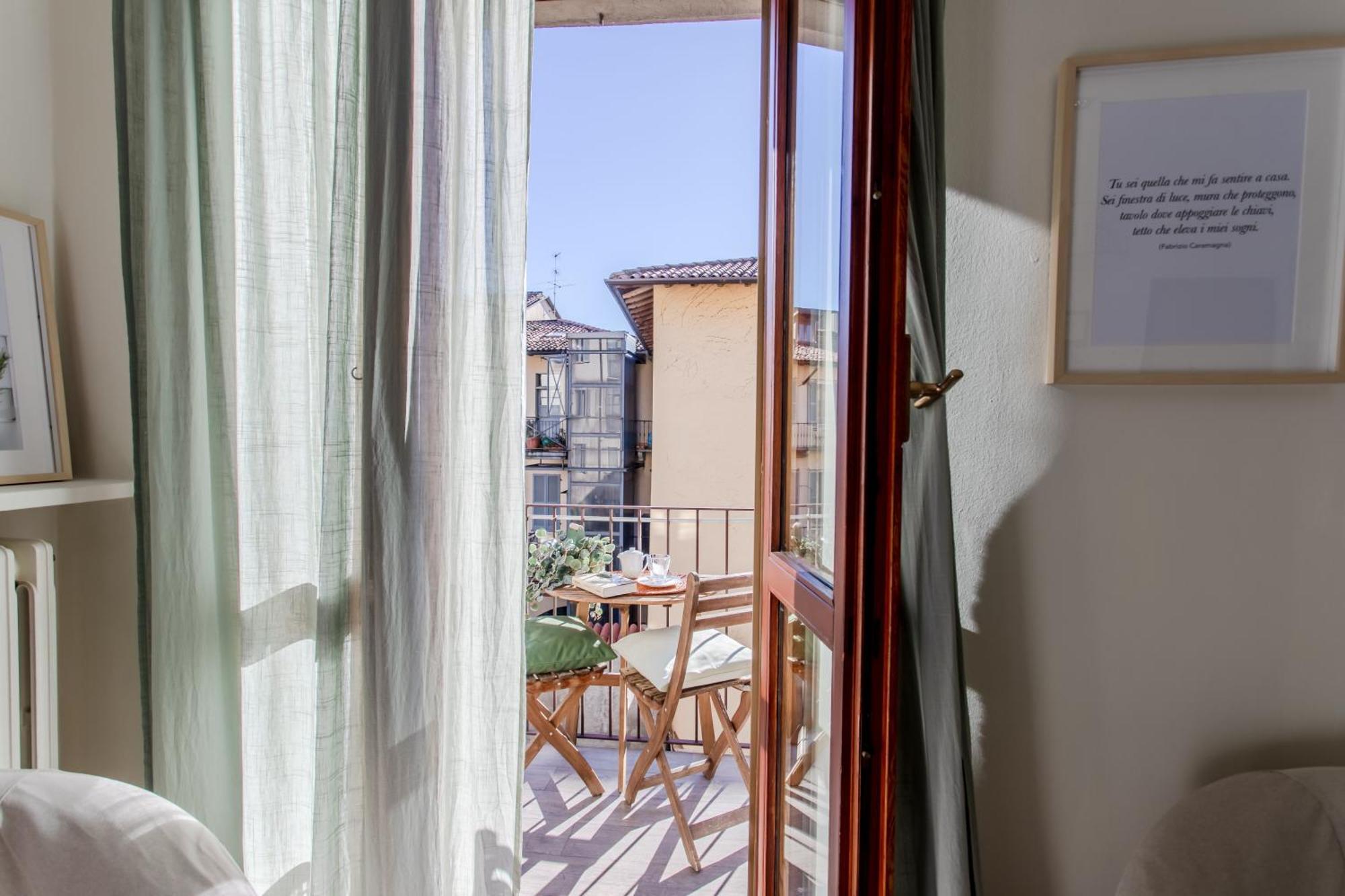 Casa Caterina - Pavia City - By Host4U Zewnętrze zdjęcie
